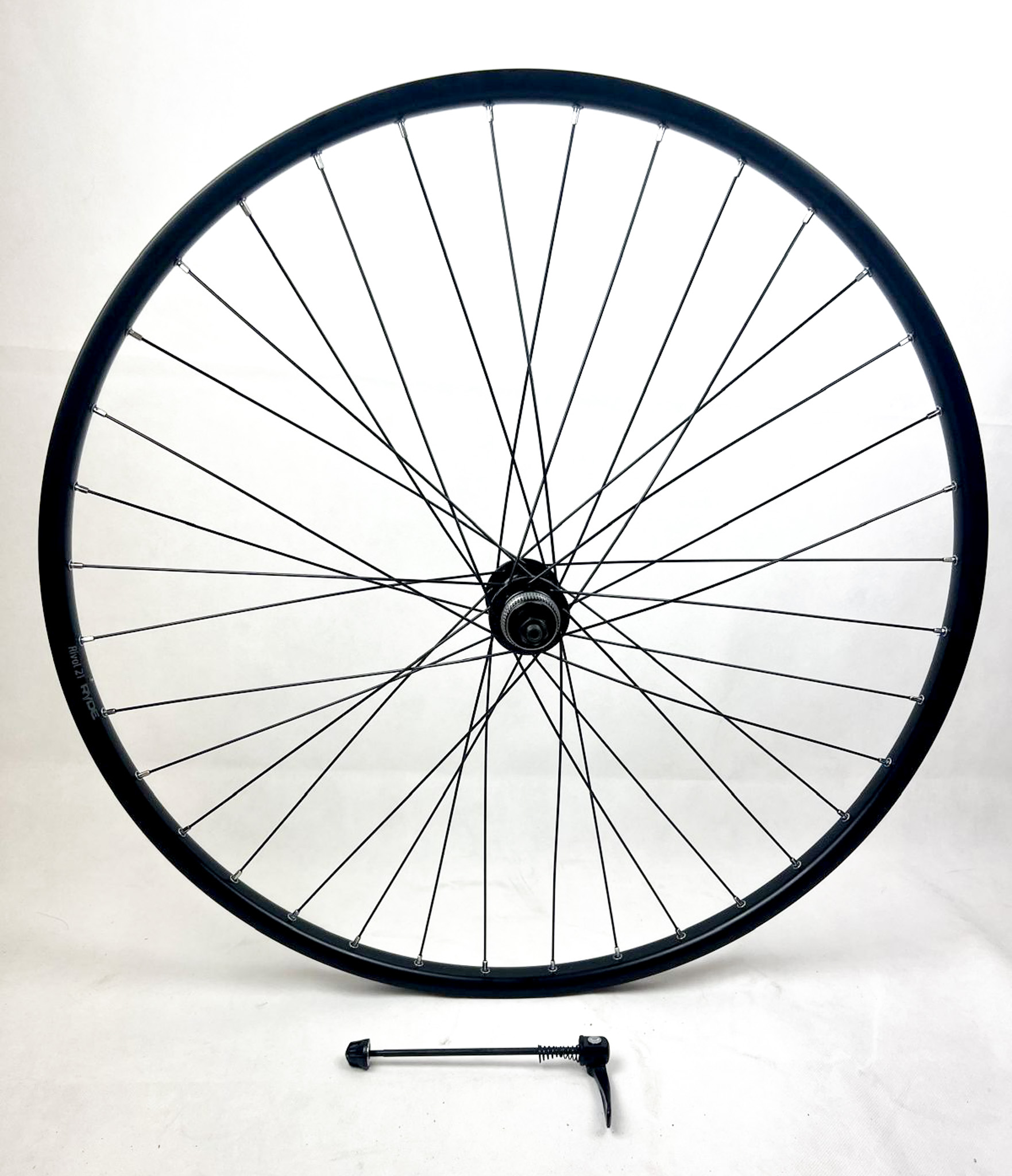Hinterrad Basic 28'' 36 Loch schwarz/schwarz Disc-Brake
